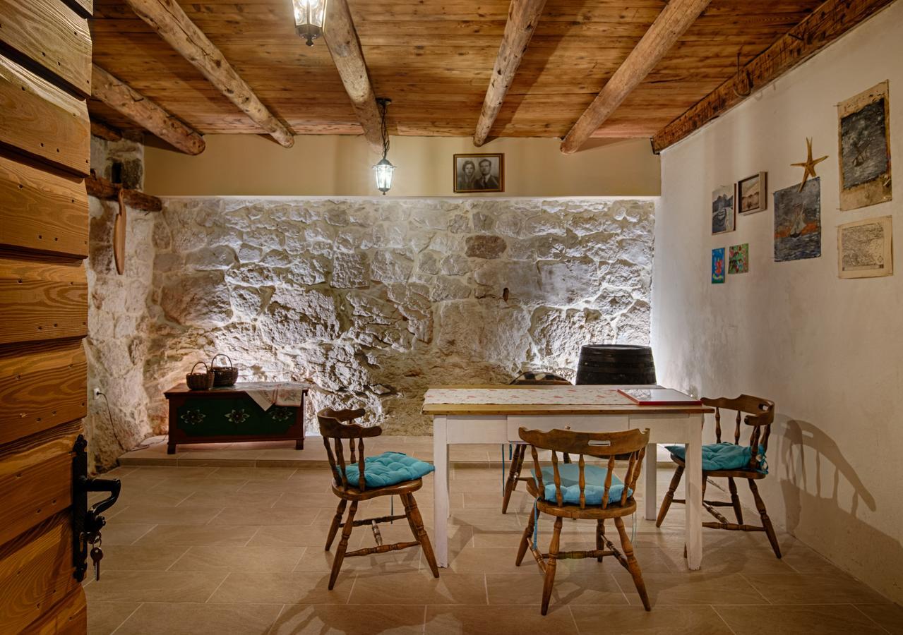 Villa Sv. Vid Sevid Exteriér fotografie